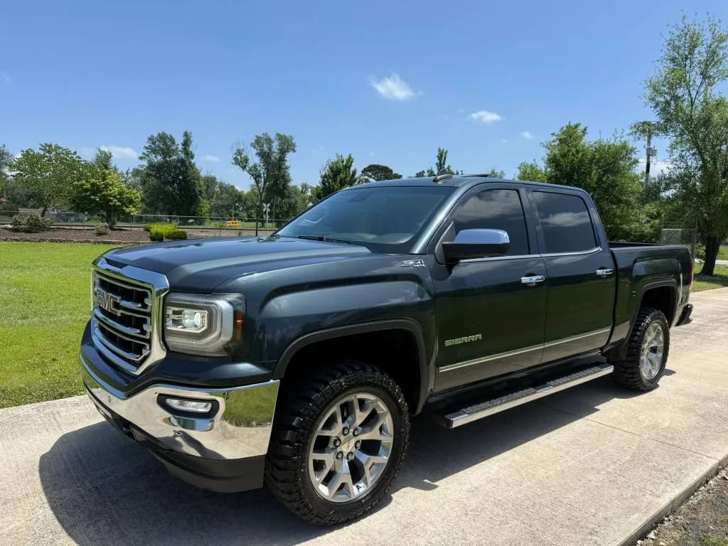 2018 GMC Sierra - Pickup
