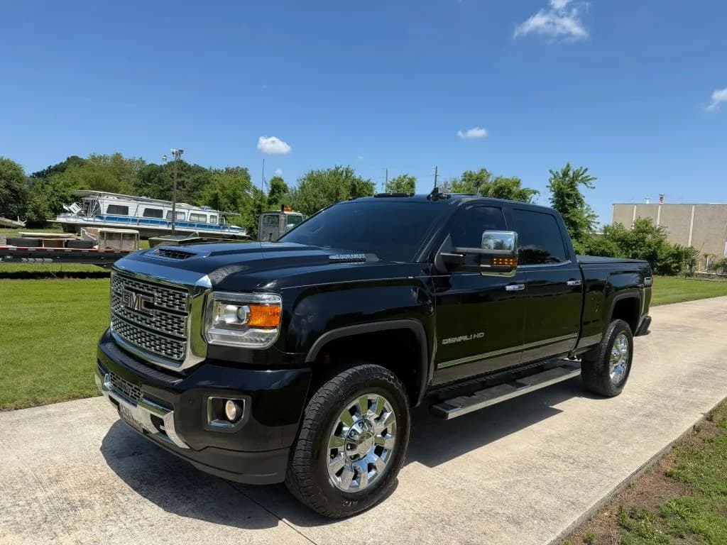 2019 GMC Sierra HD - Pickup