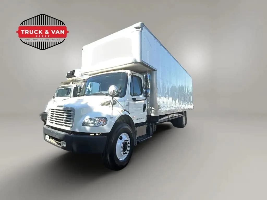 2017 FREIGHTLINER M2 - Vans