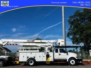 2015 Ford F-750 - Bucket