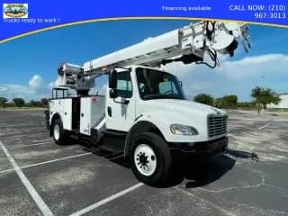 2019 Freightliner M106 - Crane