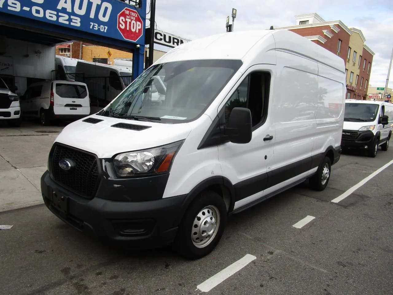 2023 Ford Transit Cargo Van T-250 148" Hi Rf 9070 - Vans