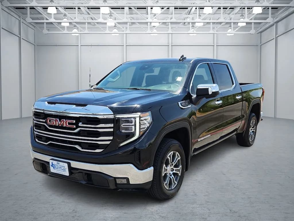 2025 GMC Sierra 1500 - Box