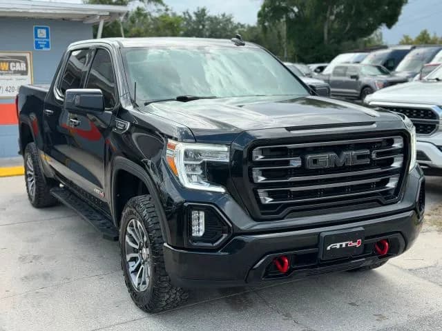 2021 GMC SIERRA 1500 CREW CAB - Pickup
