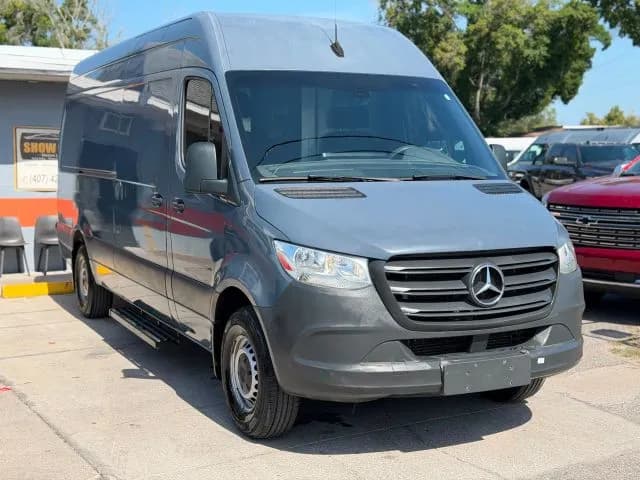 2019 Mercedes-Benz SPRINTER 2500 CARGO - Vans