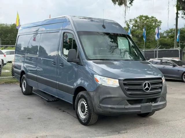 2019 Mercedes-Benz SPRINTER 2500 CARGO - Vans