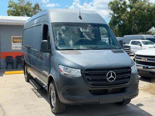 2019 Mercedes-Benz SPRINTER 2500 CARGO - Vans