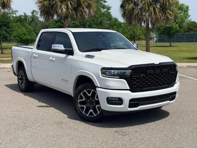 2025 Ram 1500 CREW CAB - Pickup