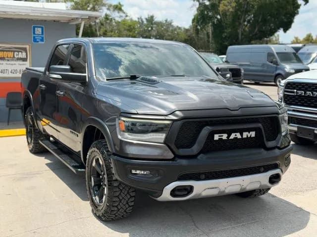 2020 Ram 1500 CREW CAB - Pickup