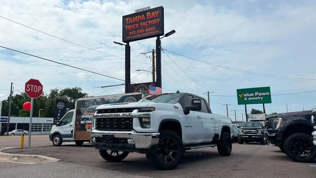 2023 Chevrolet SILVERADO 2500 HD - Pickup
