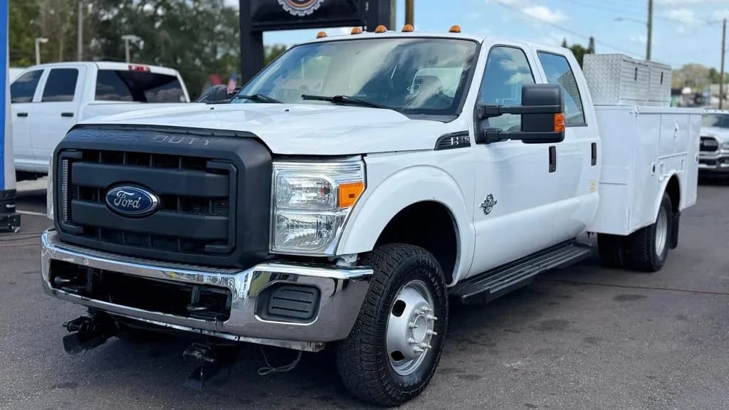2016 Ford F350 - Chassis