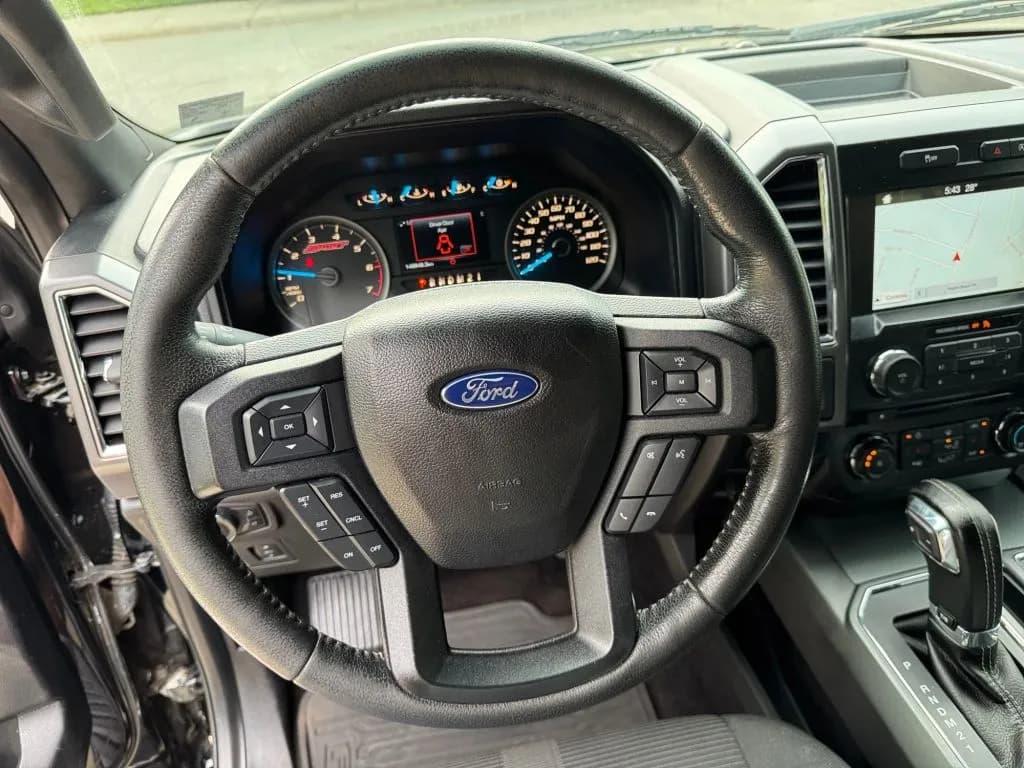 2016 Ford F150 - Pickup
