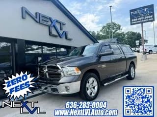 2016 Ram 1500 CREW CAB - Pickup