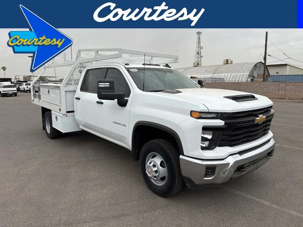 2026 Chevrolet Silverado 3500 Crew Cab - Chassis
