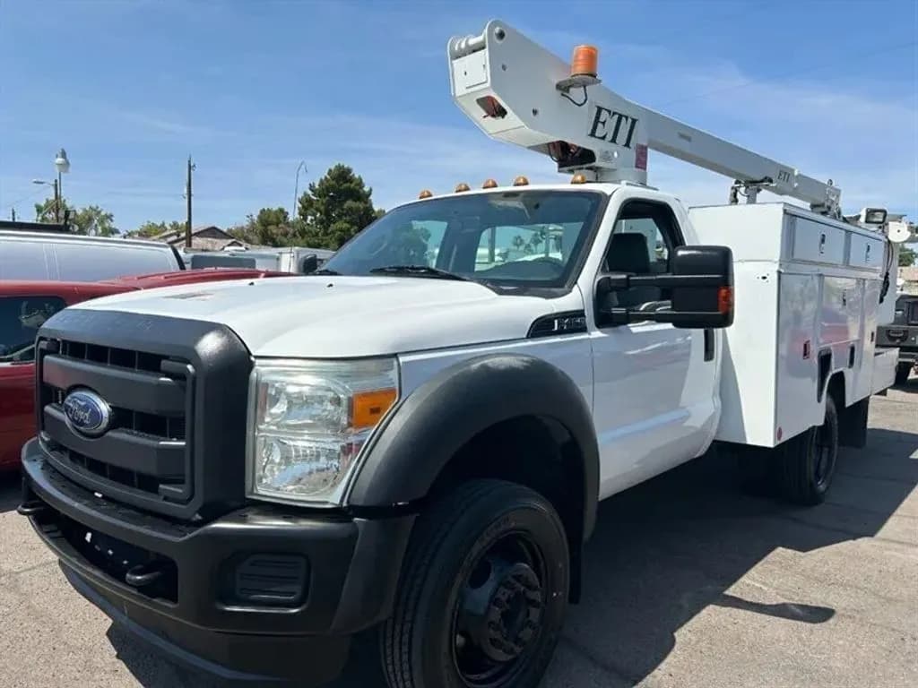 2012 Ford F450 - Chassis