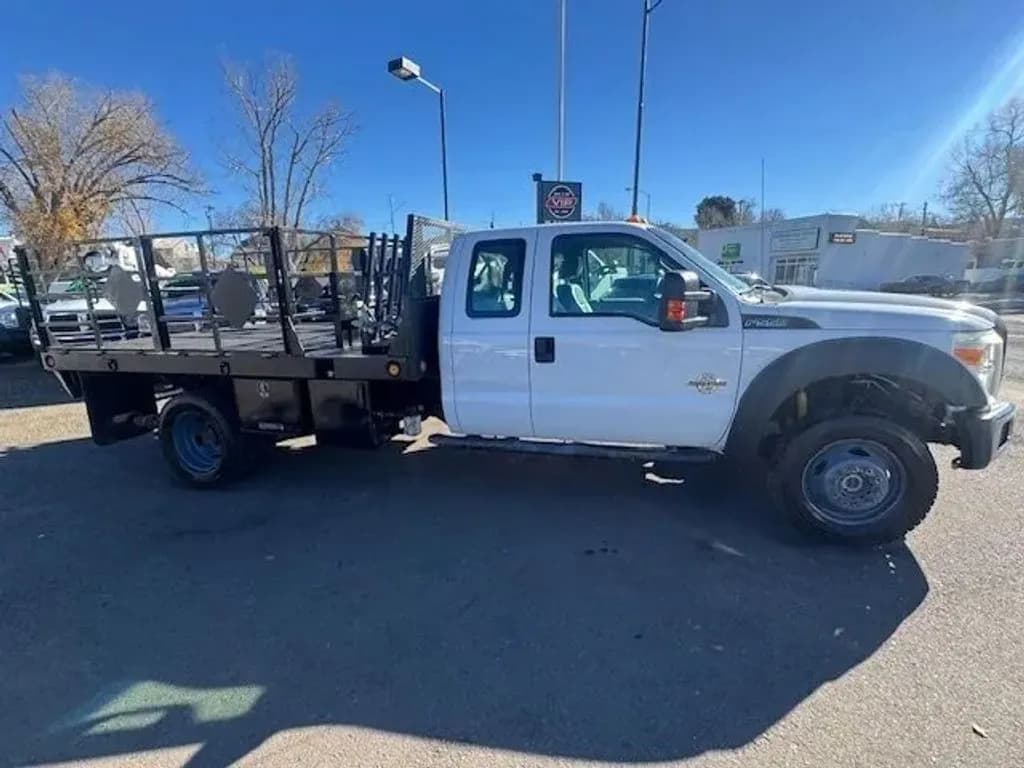 2012 Ford F550 - Chassis