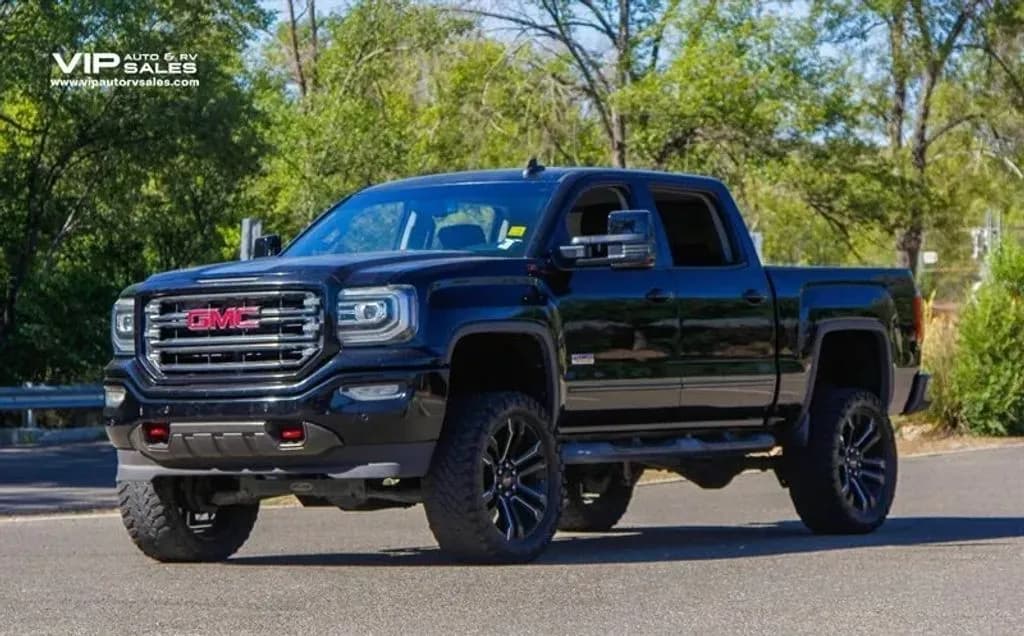 2017 GMC SIERRA 1500 CREW CAB - Pickup