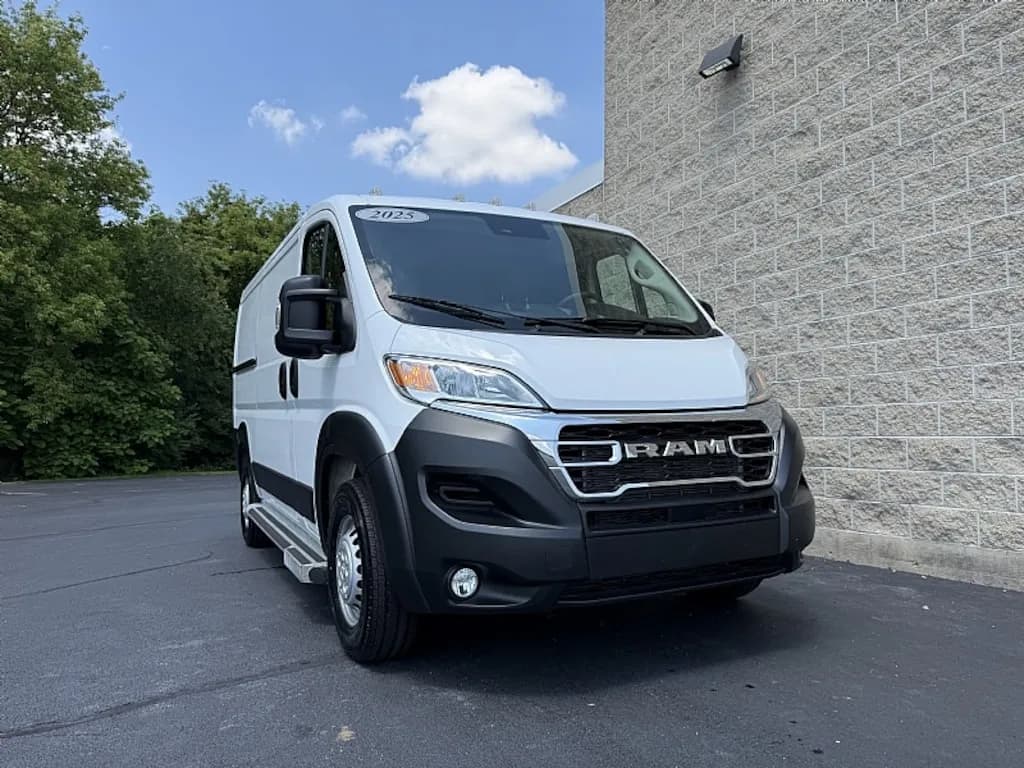 2025 Ram ProMaster - Vans