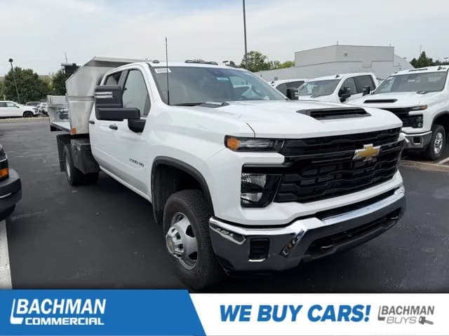 2026 Chevrolet Silverado 3500 Crew Cab - Chassis