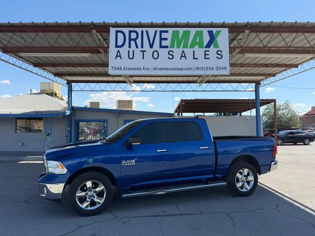 2017 RAM 1500 - Pickup