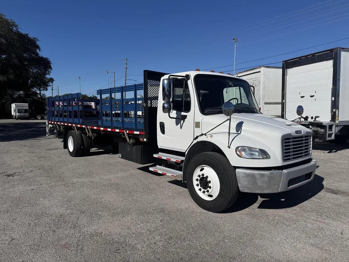 2020 Freightliner M2 106