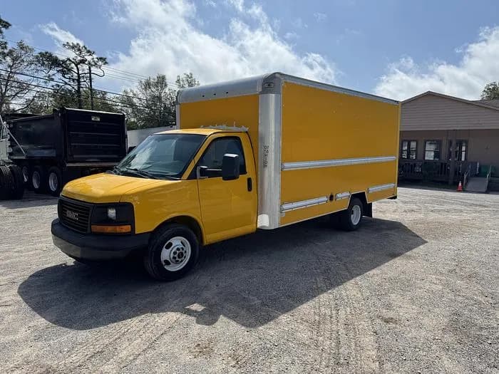 2014 GMC SAVANA 3500 - Pickup
