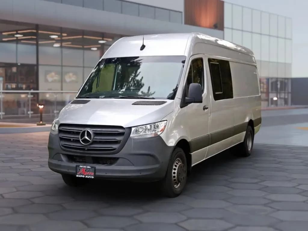 2019 Mercedes-Benz SPRINTER 2500 CARGO - Vans