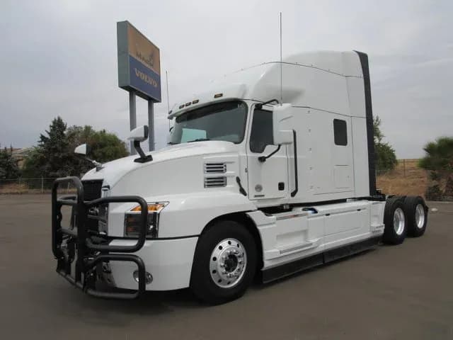 2024 Mack AN64T-SLEEPER - Sleeper