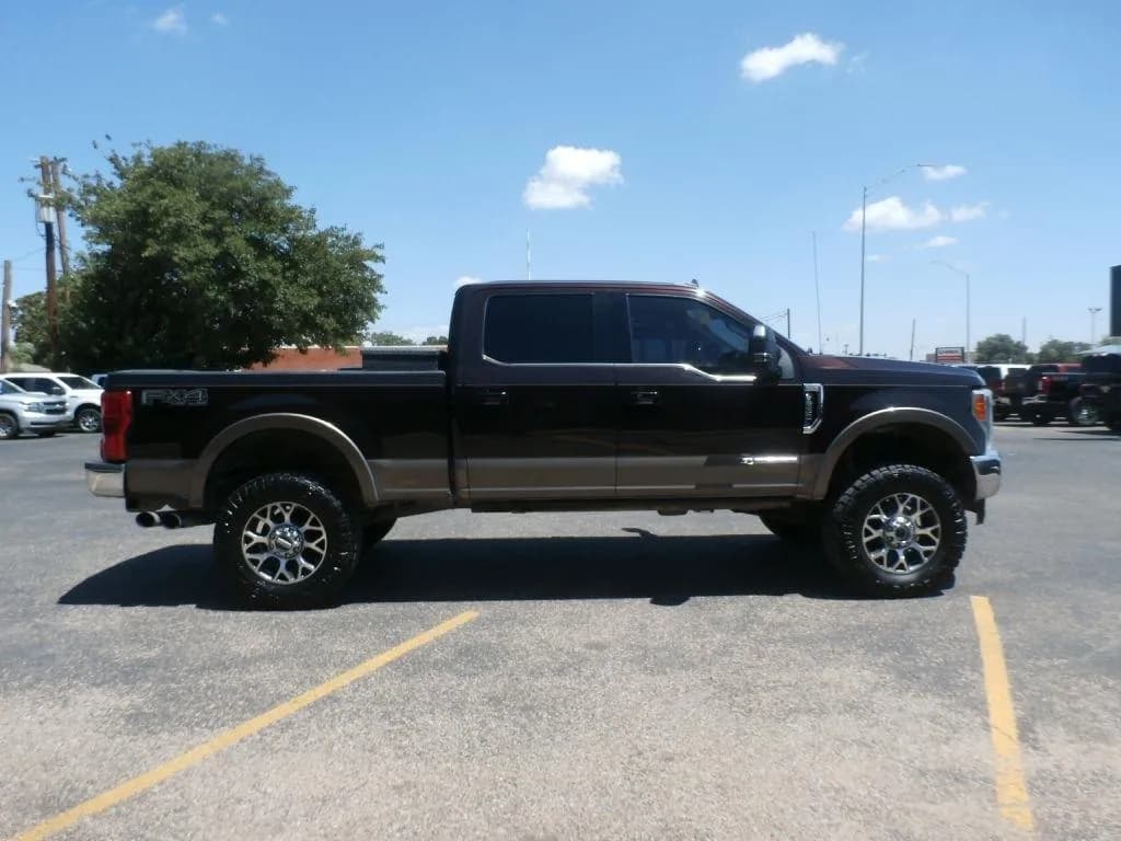 2019 Ford F-250 SD King Ranch Crew Cab - Pickup
