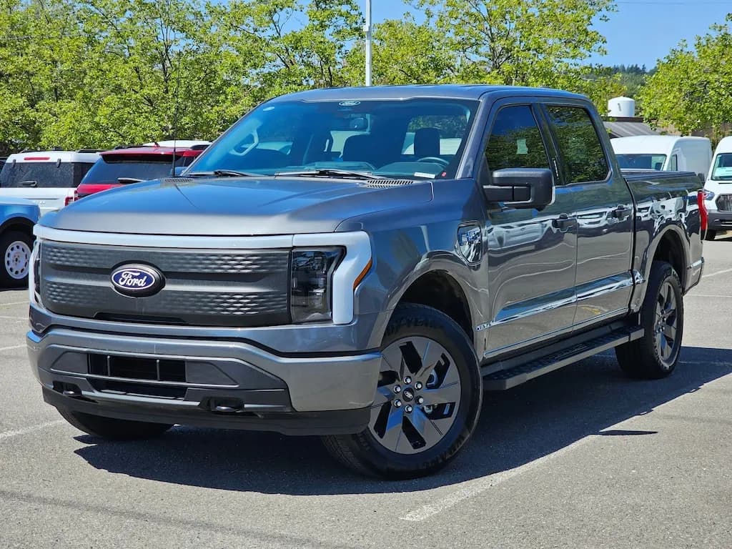 2024 Ford F-150 Lightning - Pickup