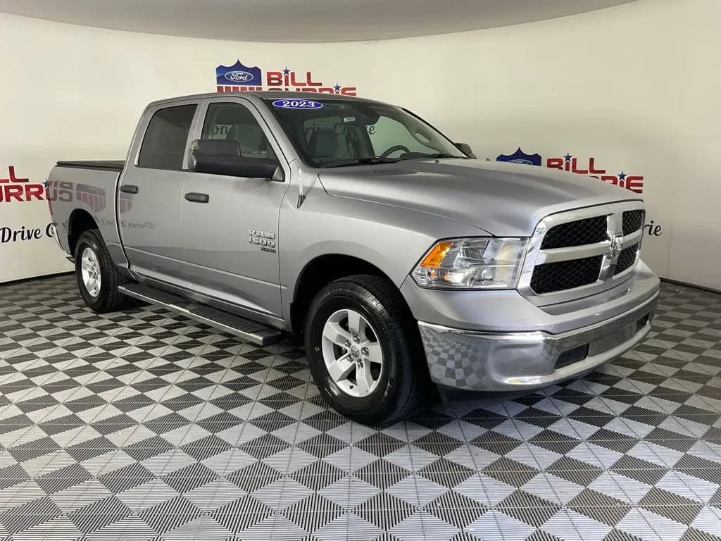2023 Ram 1500 Classic - Pickup
