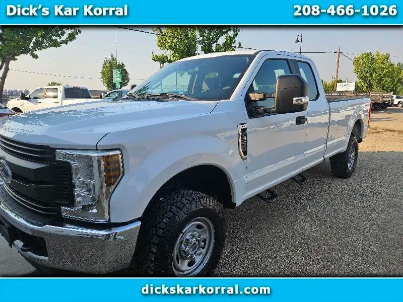 2018 Ford F-350 SD XL SuperCab Long Bed - Pickup