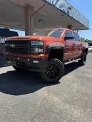 2015 Chevrolet SILVERADO 1500 CREW CAB - Pickup