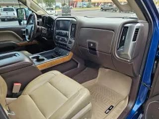 2016 Chevrolet SILVERADO 3500 HD CREW CAB - Pickup