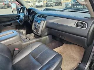 2013 Chevrolet SILVERADO 3500 HD CREW CAB - Pickup
