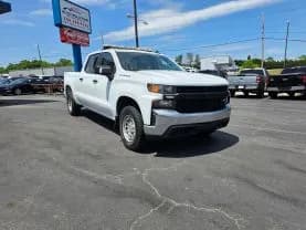 2020 Chevrolet SILVERADO 1500 CREW CAB - Pickup
