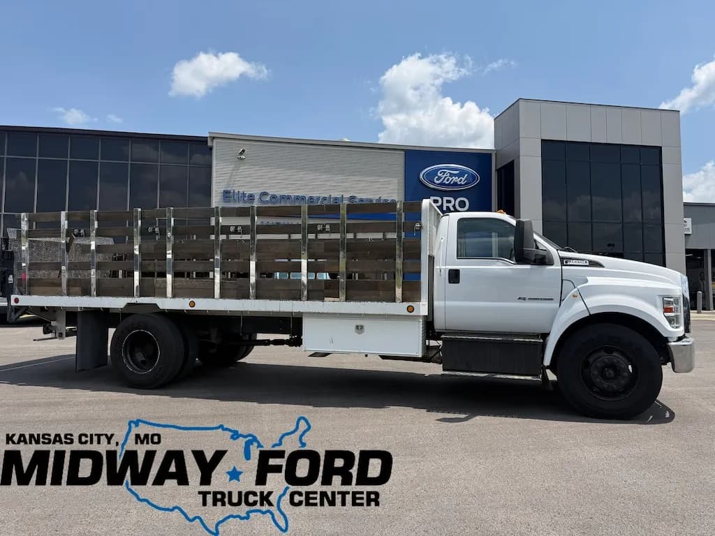 2021 Ford F-650 Diesel - Stake