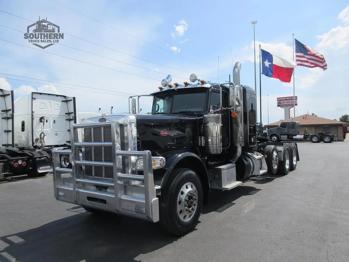 2024 Peterbilt 389 - Sleeper