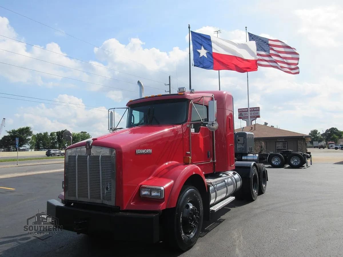 2014 Kenworth T800 - Sleeper