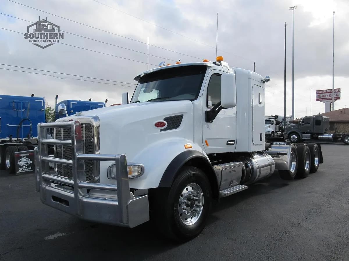 2019 Peterbilt 567 - Sleeper