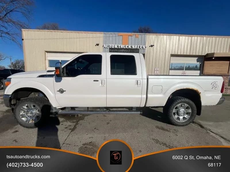 2015 Ford F350 Super Duty Crew Cab - Pickup