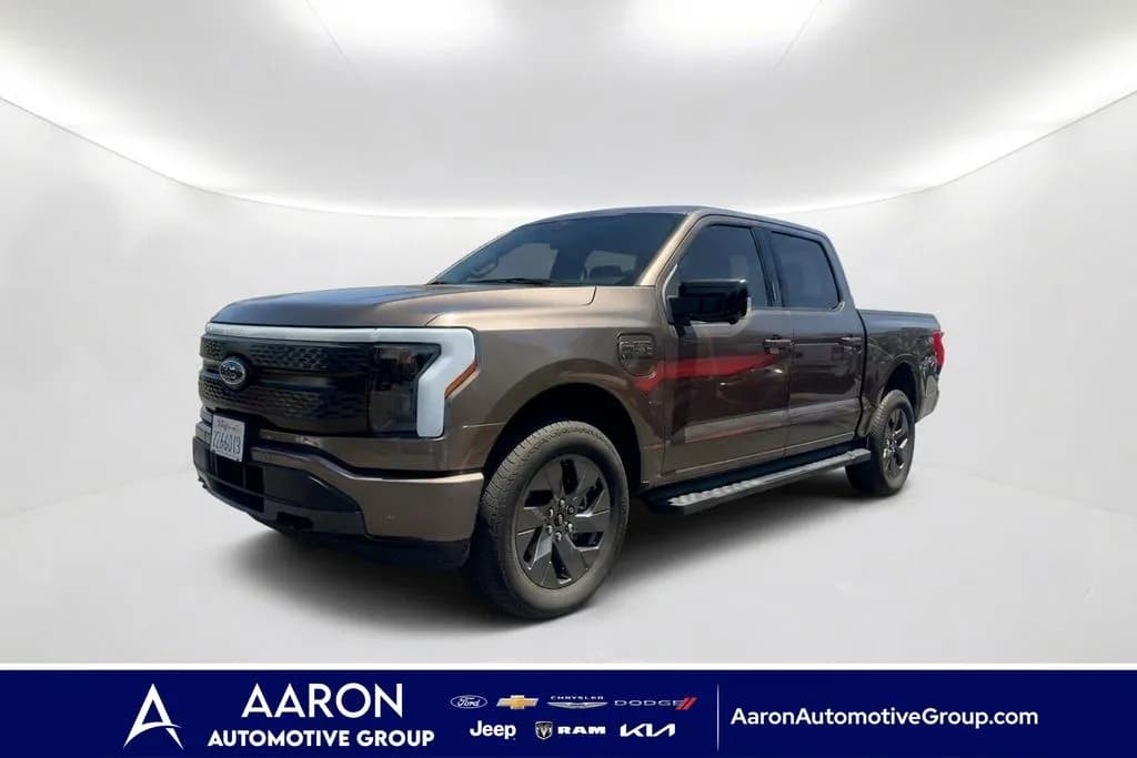 2023 Ford F-150 Lightning - Pickup