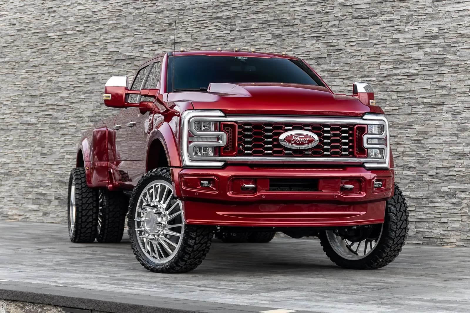 2025 Ford F-450 - Chassis
