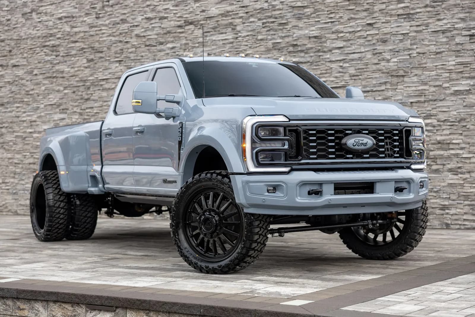 2026 Ford F-450 - Chassis