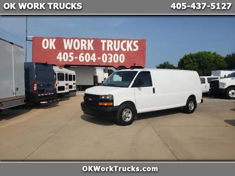 2020 Chevrolet Express 3500 Cargo Extended - Vans