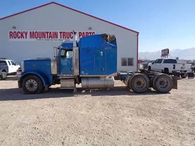 2008 Peterbilt 389 - Sleeper