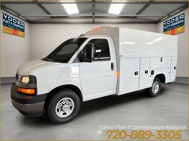 2026 Chevrolet Express 3500 - Box