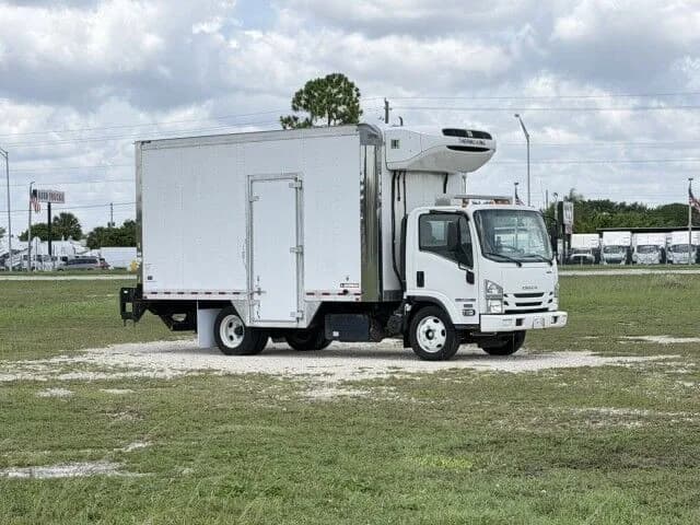 2022 Isuzu NPR-XD - Refrigerated