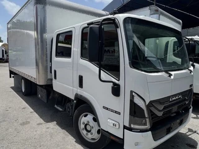 2025 Isuzu NPR-XD Crew Cab DSL