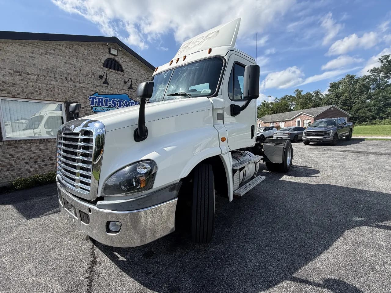 2018 Freightliner Cascadia - Day Cab
